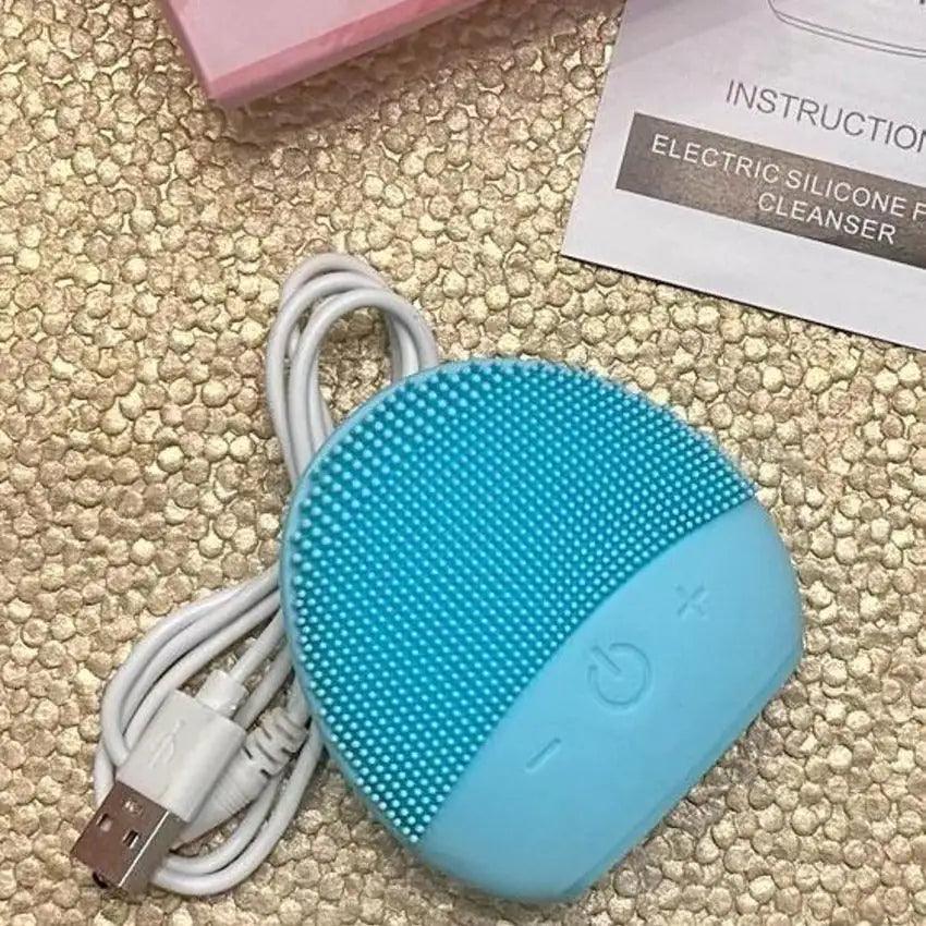 Rechargeable Facial Cleansing Brush - Deep Cleansing & Exfoliation - Opal Accents